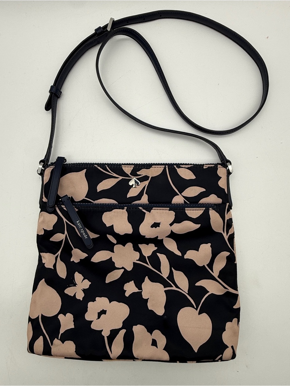 Kate Spade NY Jae Garden Vine Crossbody Bag Navy Pink Floral Nylon Zip